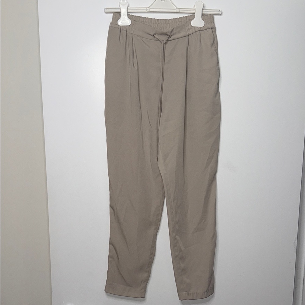 Zara Men's Beige Joggers